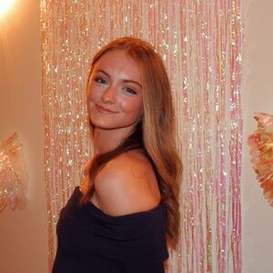 Meet your Posher, Abby